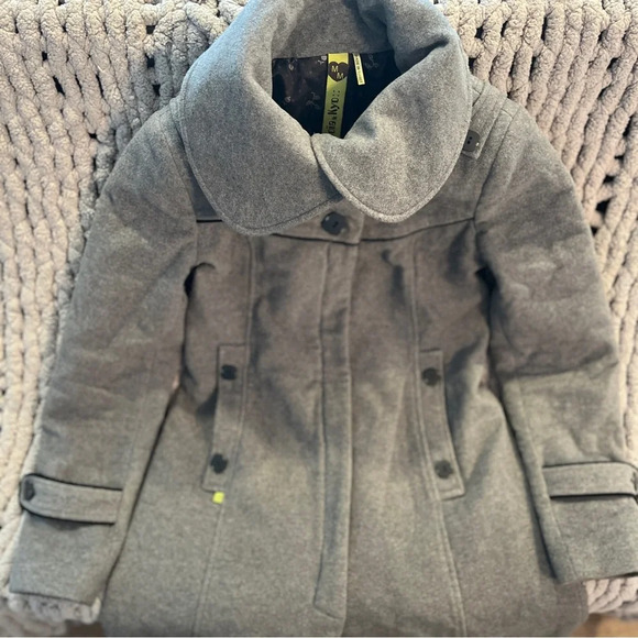 Soia & Kyo Grey Woman’s Wool Coat - Picture 5 of 16